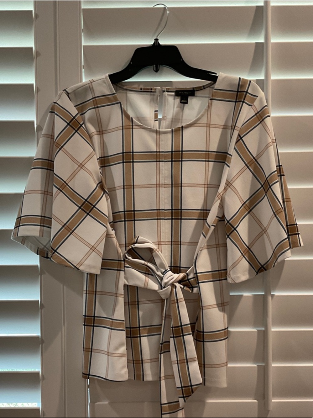 Ann Taylor White Plaid Tie-Waist Long Sleeve Dress